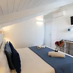 Island -sea View & Suites- Bed & Breakfast 4*