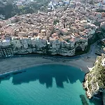 Island -sea View & Suites-