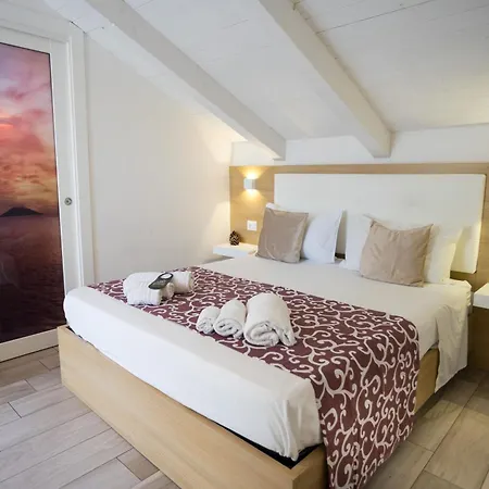 Island -sea View & Suites- Bed & Breakfast