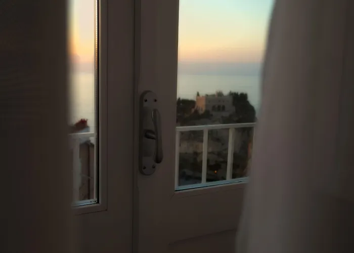 Island -sea View & Suites-