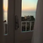 Island -sea View & Suites-