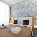 Island -sea View & Suites-