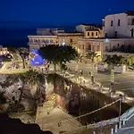Island -sea View & Suites- Tropea