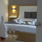 Island -sea View & Suites- Frühstückspension Tropea