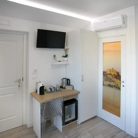 Island -sea View & Suites- Bed & Breakfast Tropea