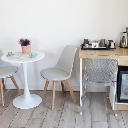 B&B Island -sea View & Suites- 트로페아