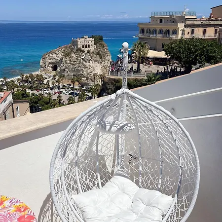 Island -sea View & Suites- فندق مبيت وإفطار تروبيا