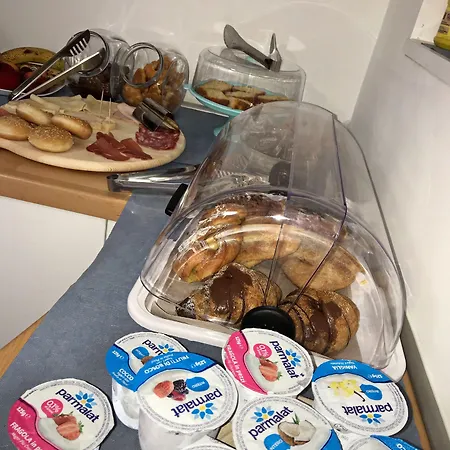 فندق مبيت وإفطار Island -sea View & Suites-