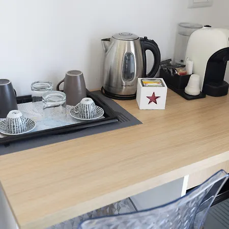 Island -sea View & Suites- 住宿加早餐酒店 4*