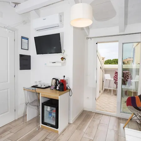 Island -sea View & Suites- 特罗佩阿