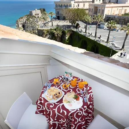 Island -sea View & Suites- Bed & Breakfast Tropea