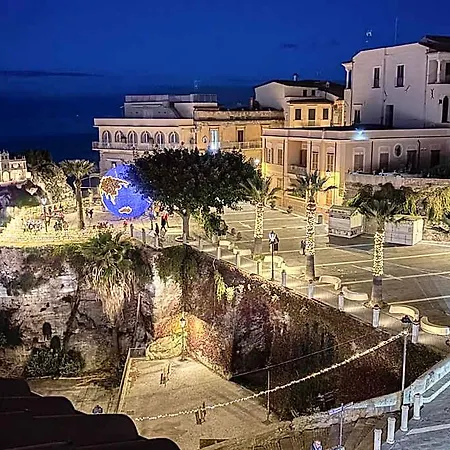 Bed & Breakfast Island -sea View & Suites- Tropea