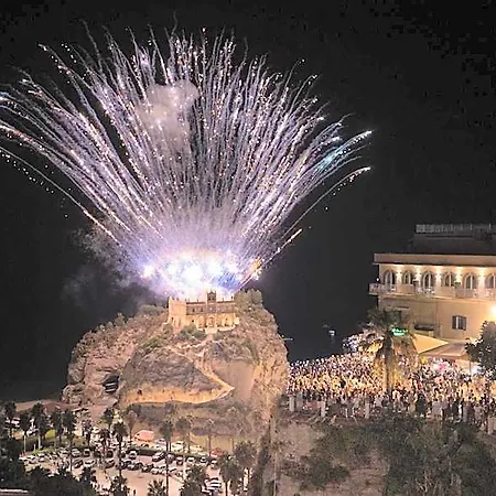 Frühstückspension Island -sea View & Suites- Tropea
