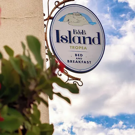 Bed & Breakfast Island -sea View & Suites- 4*