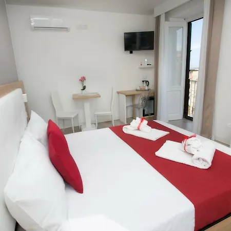 Bed & Breakfast Island -sea View & Suites-