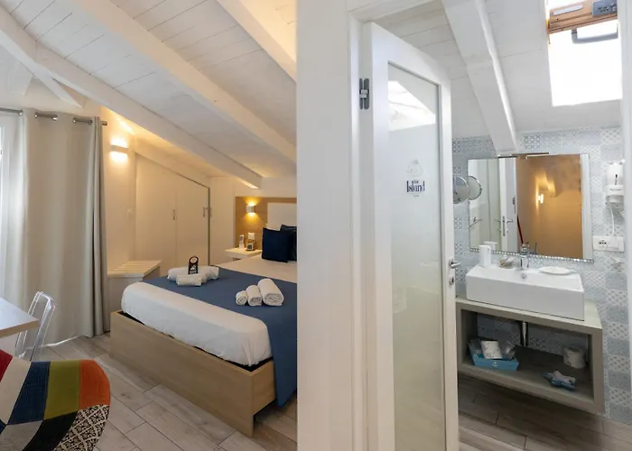 Island -sea View & Suites- 4* 特罗佩阿