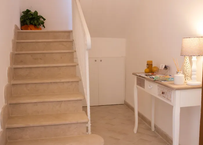 Island -sea View & Suites- 4* 特罗佩阿