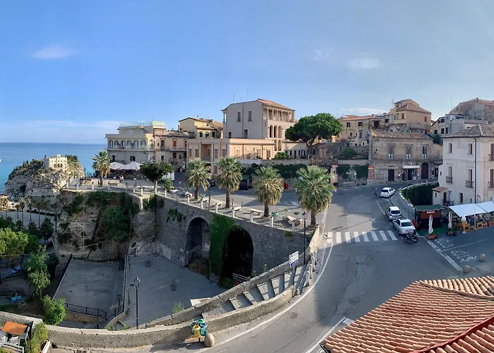 Alojamento de Acomodação e Pequeno-almoço Island -sea View & Suites- Tropea