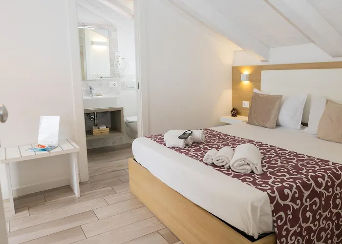 Island -sea View & Suites- Tropea