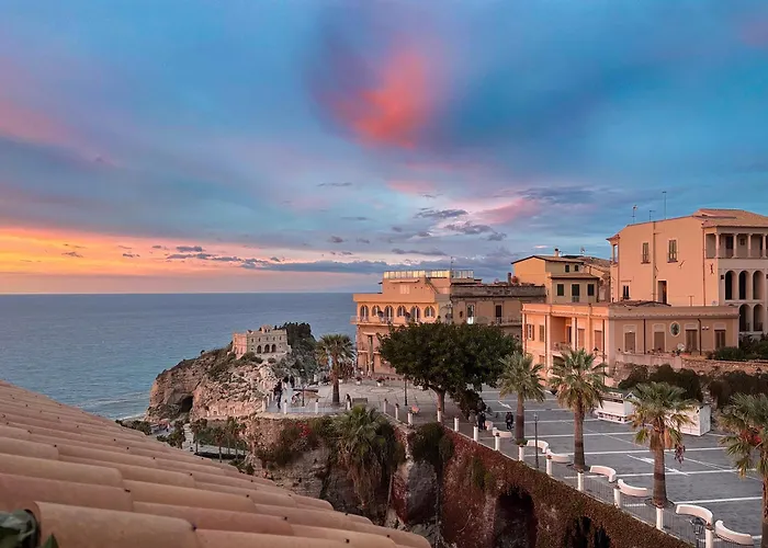 Alojamento de Acomodação e Pequeno-almoço Island -sea View & Suites- 4*