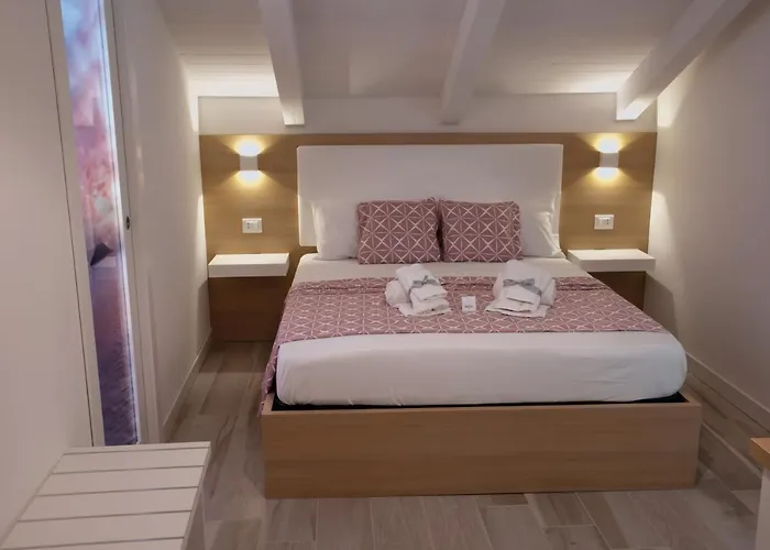 住宿加早餐酒店 Island -sea View & Suites-